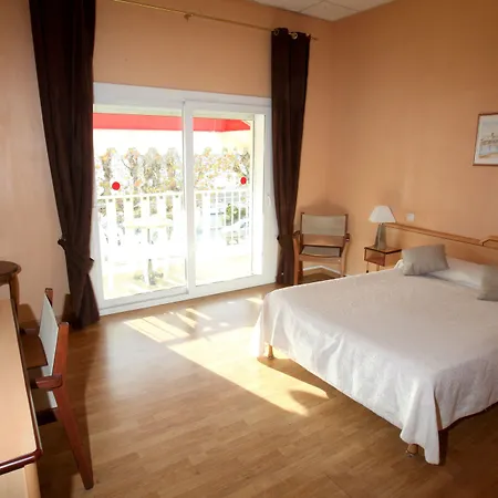 Отель Le Beau Sejour