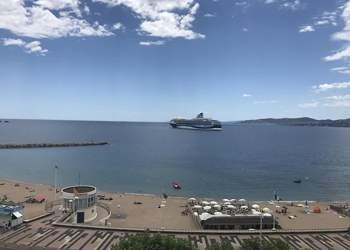 Le Beau Sejour Отель