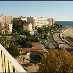 Hotel Le Beau