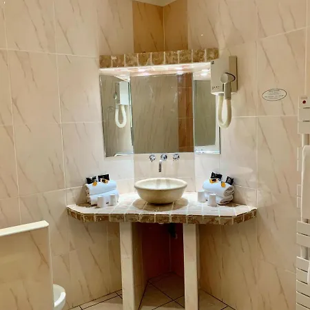 Hotel Le Beau