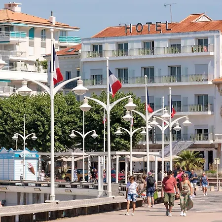 Le Beau Sejour 3* Saint-Raphaël