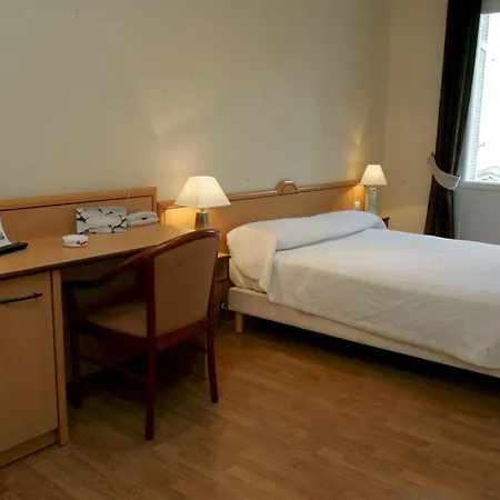 Hotel Le Beau Saint-Raphaël