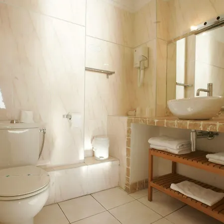 Hotel Le Beau Saint-Raphaël