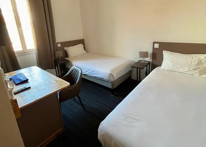 乐贝雅赛舒尔酒店 酒店 3*