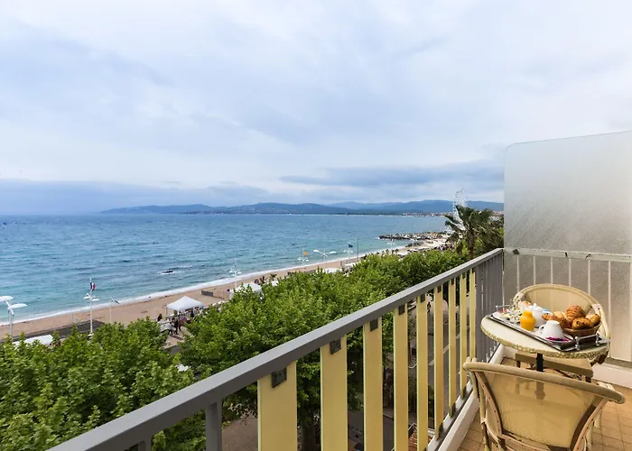 Le Beau Sejour Hotel