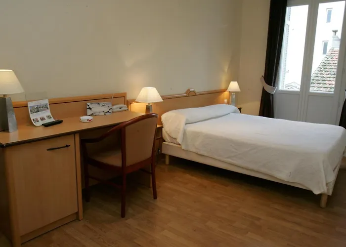 Hotel Le Beau Sejour Saint-Raphaël